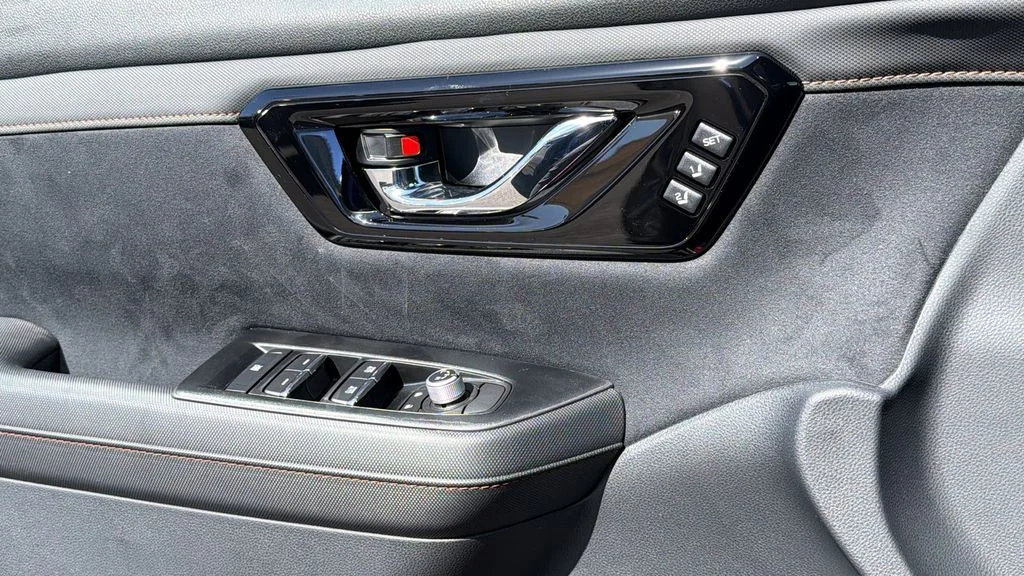 New 2026 DAYBREAK BLUE PEARL Subaru Touring image 22