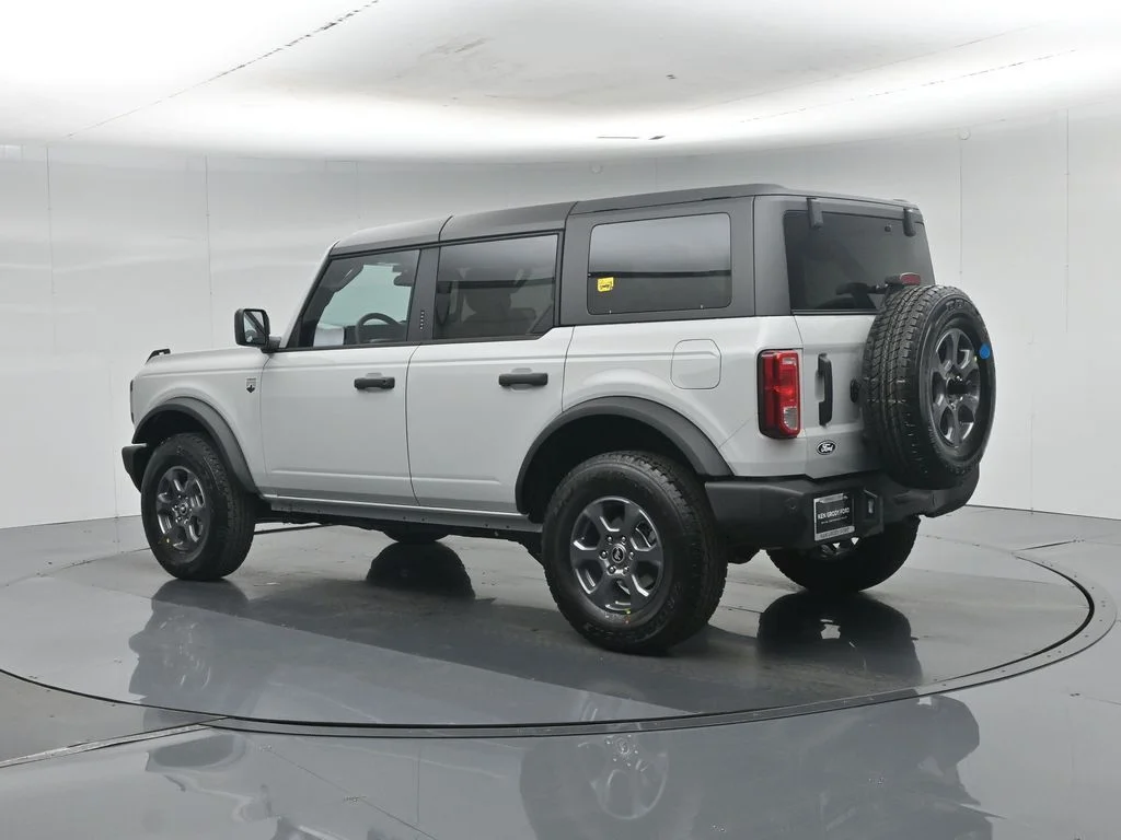 New 2026 White Ford Big Bend image 6