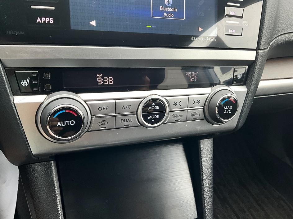 Used 2017 Blue Subaru 2.5i image 22