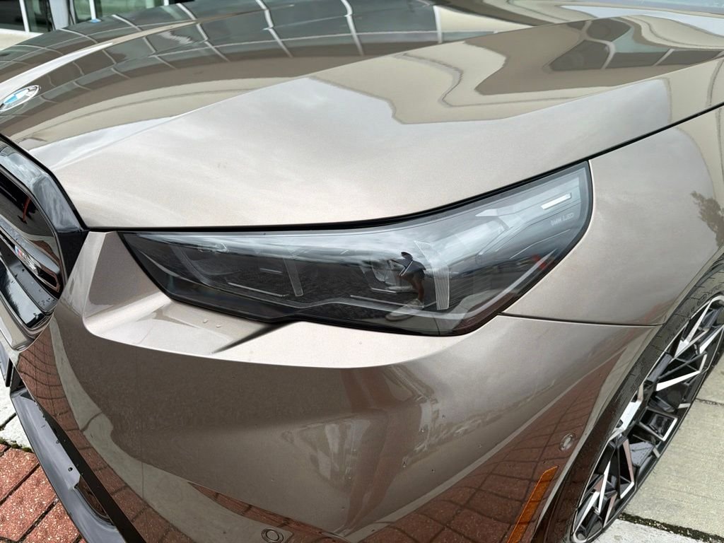 Used 2027 Special Order Color BMW Base image 11