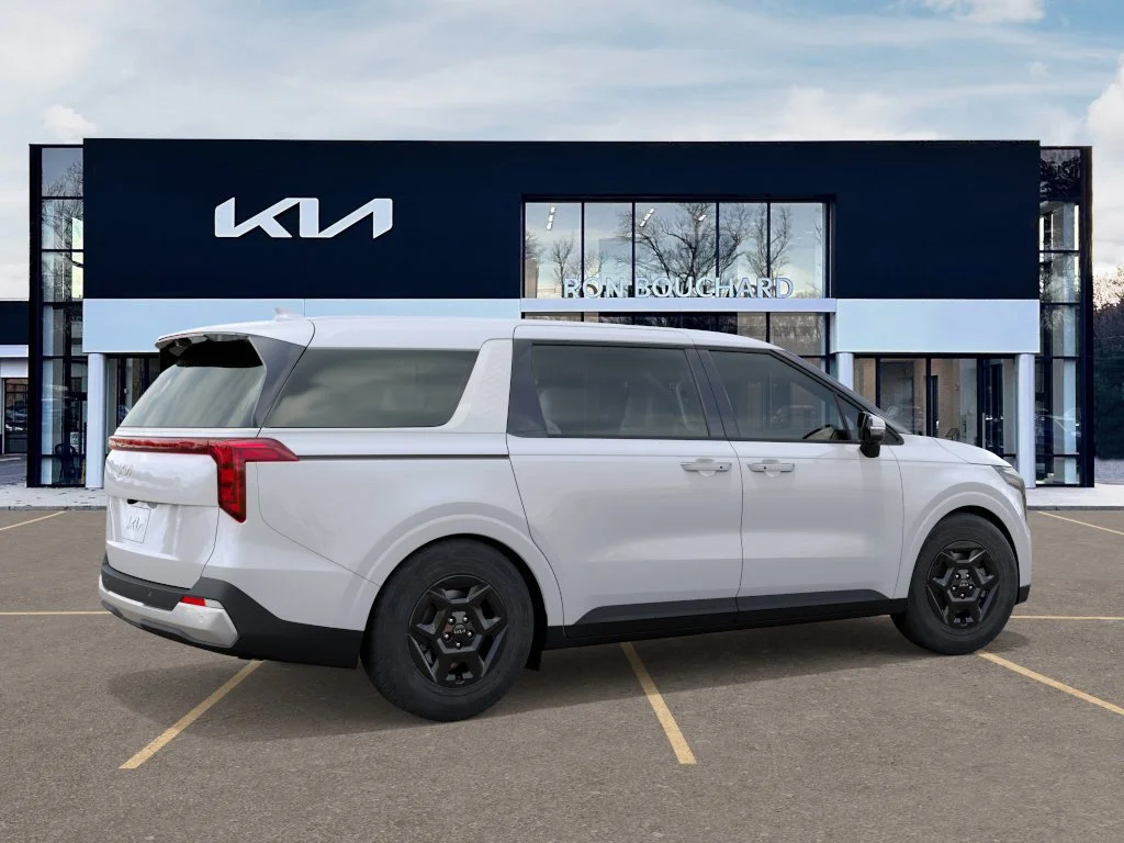 New 2027 Snow White Pearl Kia LXS image 6