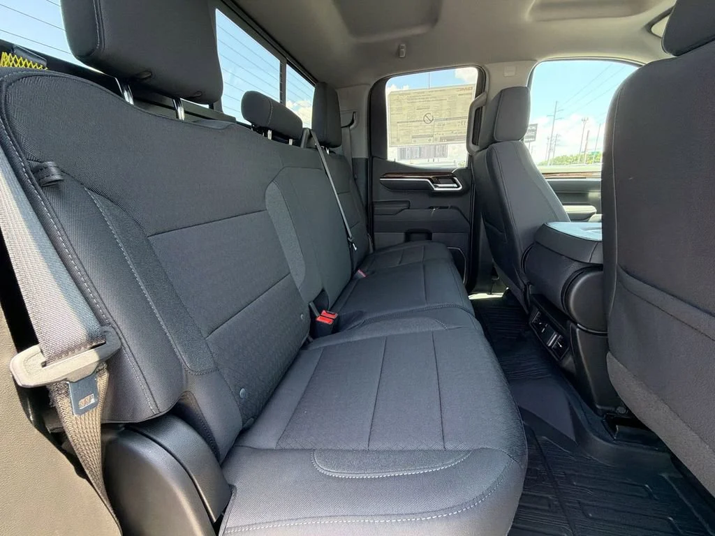 2026 GMC Sierra 1500 SLE - Photo 14
