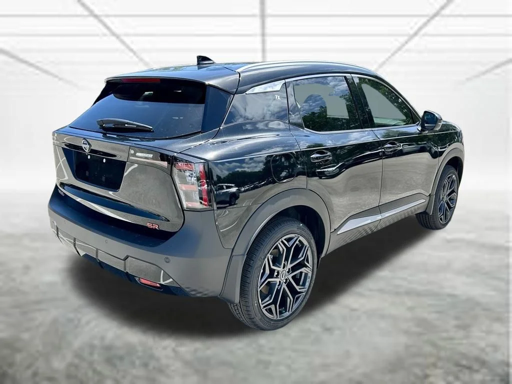 New 2026 Super Black Nissan SR image 5