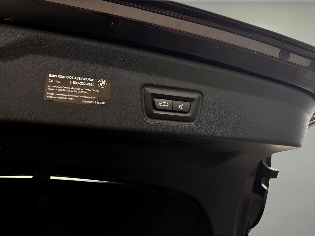 Used 2025 Black BMW xDrive40 image 22