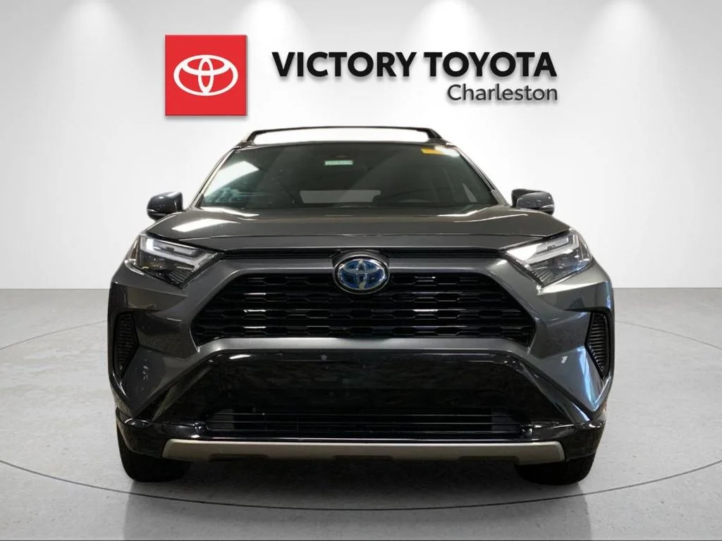 Used 2023 Gray Toyota SE image 8