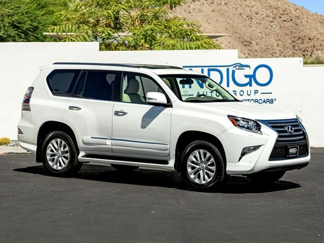 Used 2019 Starfire Pearl Lexus 460 image 4
