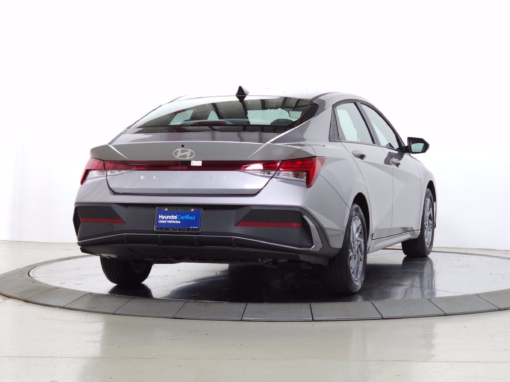 Certified Used 2025 Fluid Metal Hyundai Blue image 11