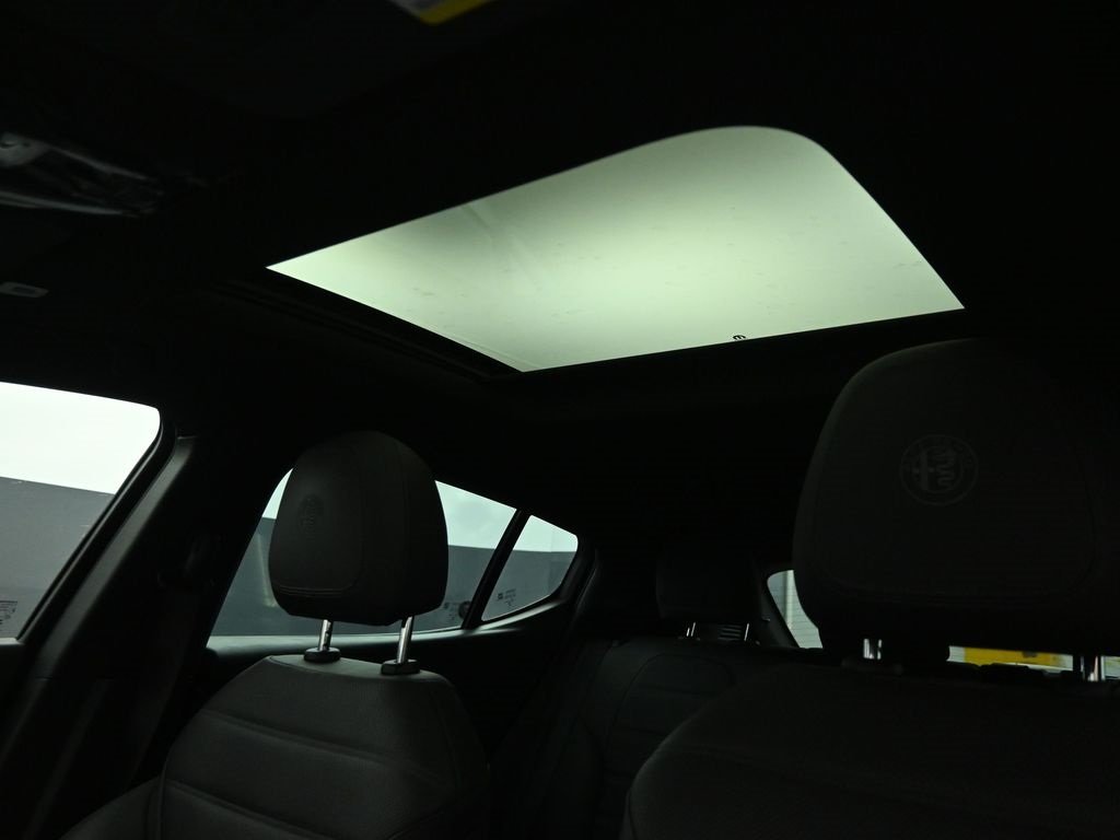 2024 ALFA ROMEO TONALE - Image 19