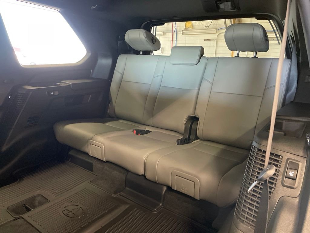 Used 2025 White Toyota SR5 image 28