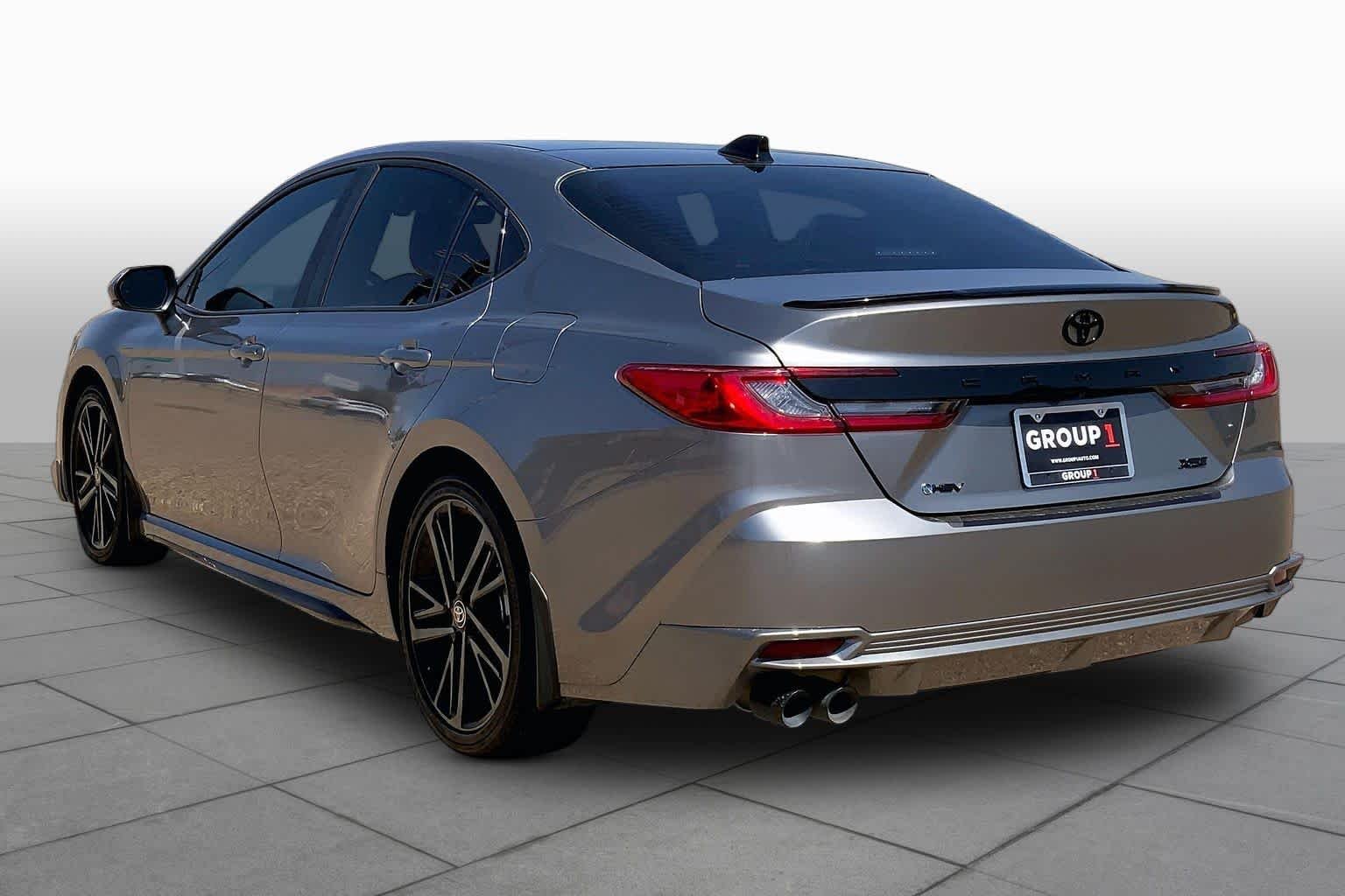 Used 2025 Heavy Metal Toyota XSE image 12