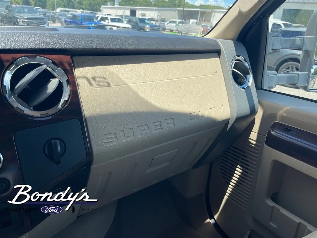 Used 2009 Beige Ford  image 6