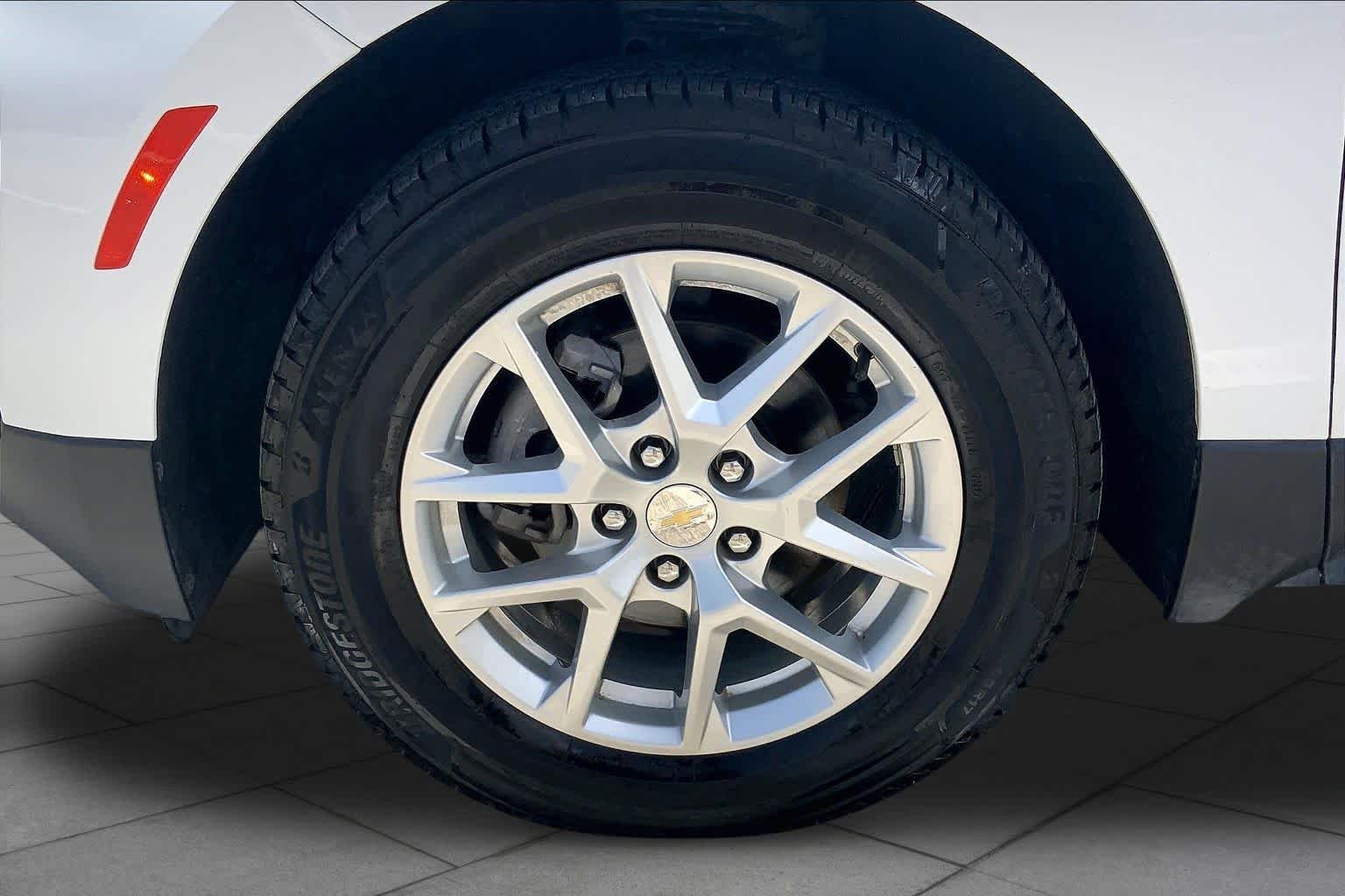 Used 2023 Summit White Chevrolet LT image 11
