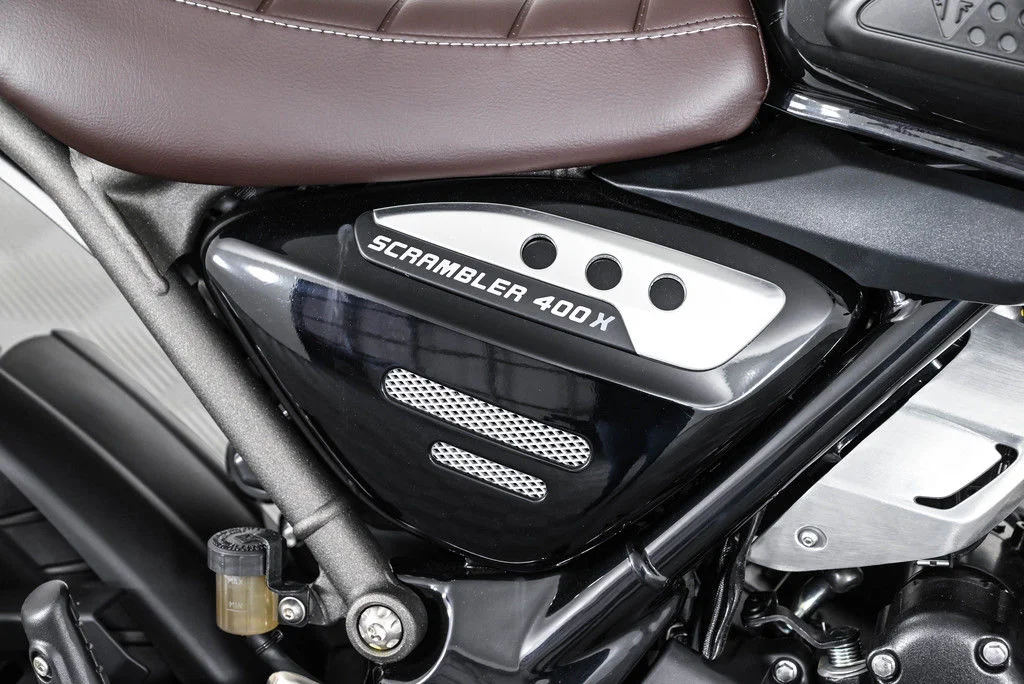 New 2025 Triumph Scrambler 400 X Phantom Black Silver Ice in