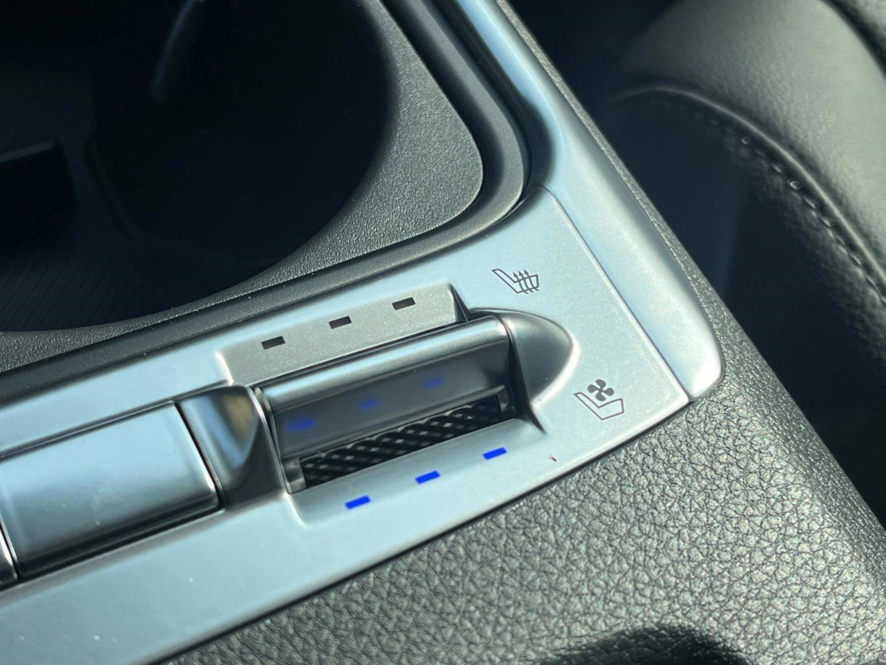 New 2026 Aurora Black Pearl Kia SX Prestige image 35
