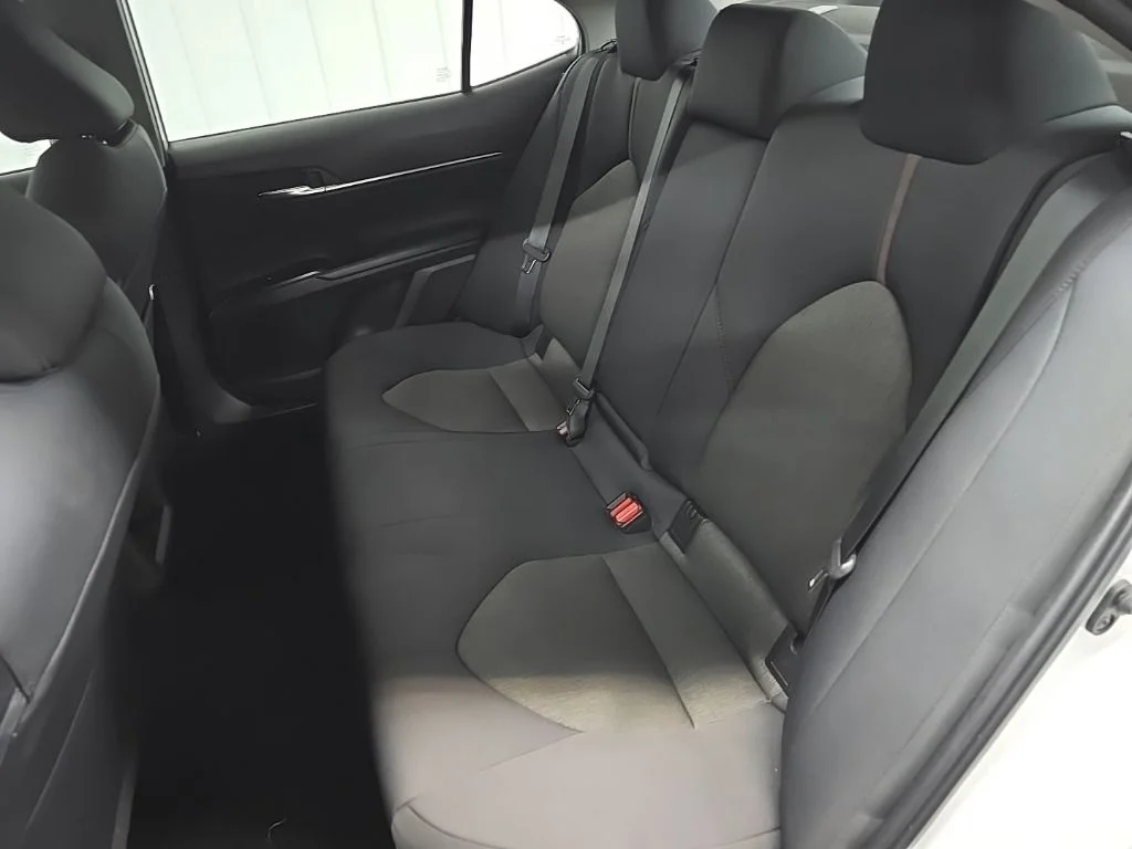 Used 2020 White Toyota LE image 31