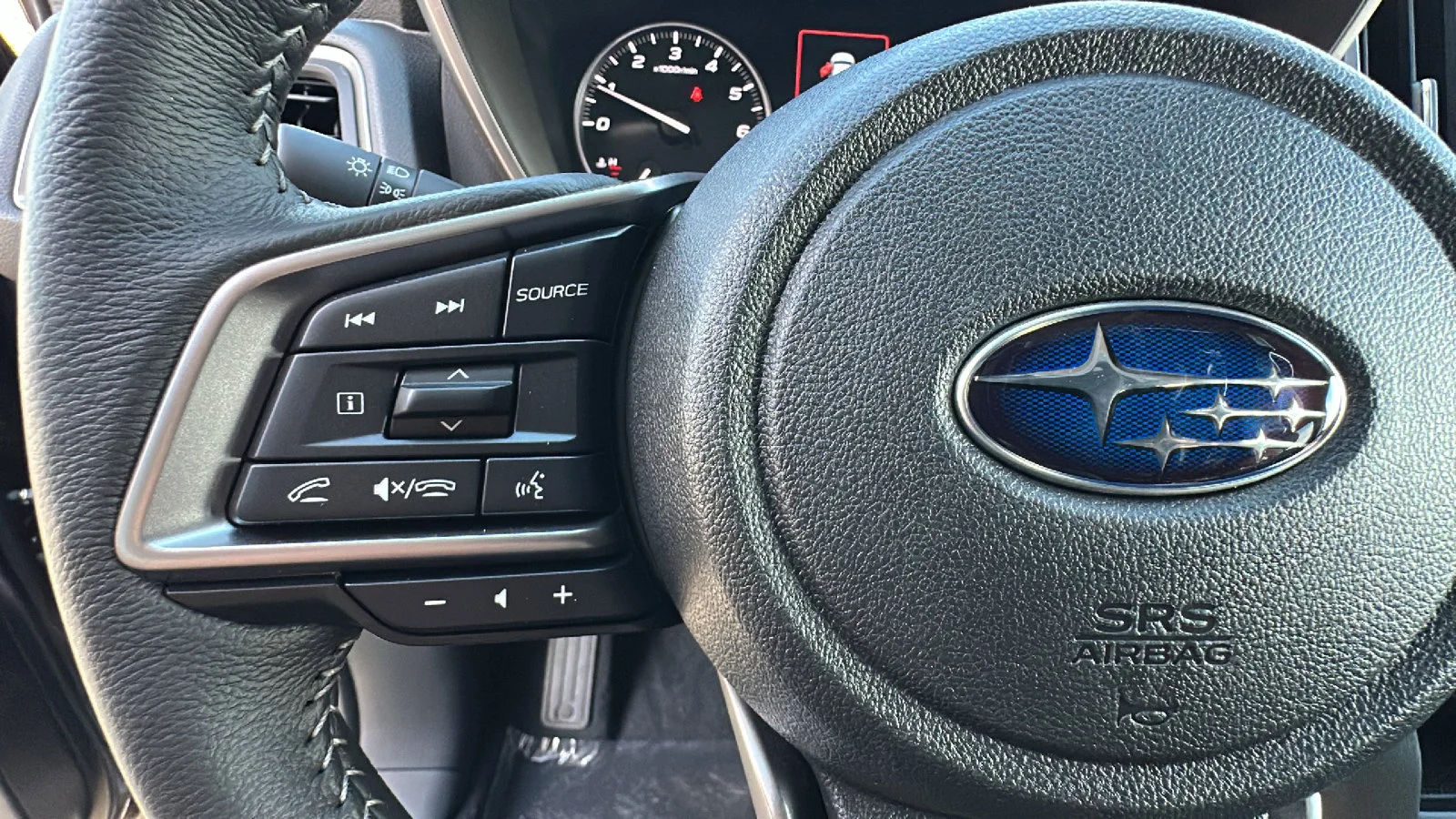 2026 Subaru Ascent Limited - Photo 19