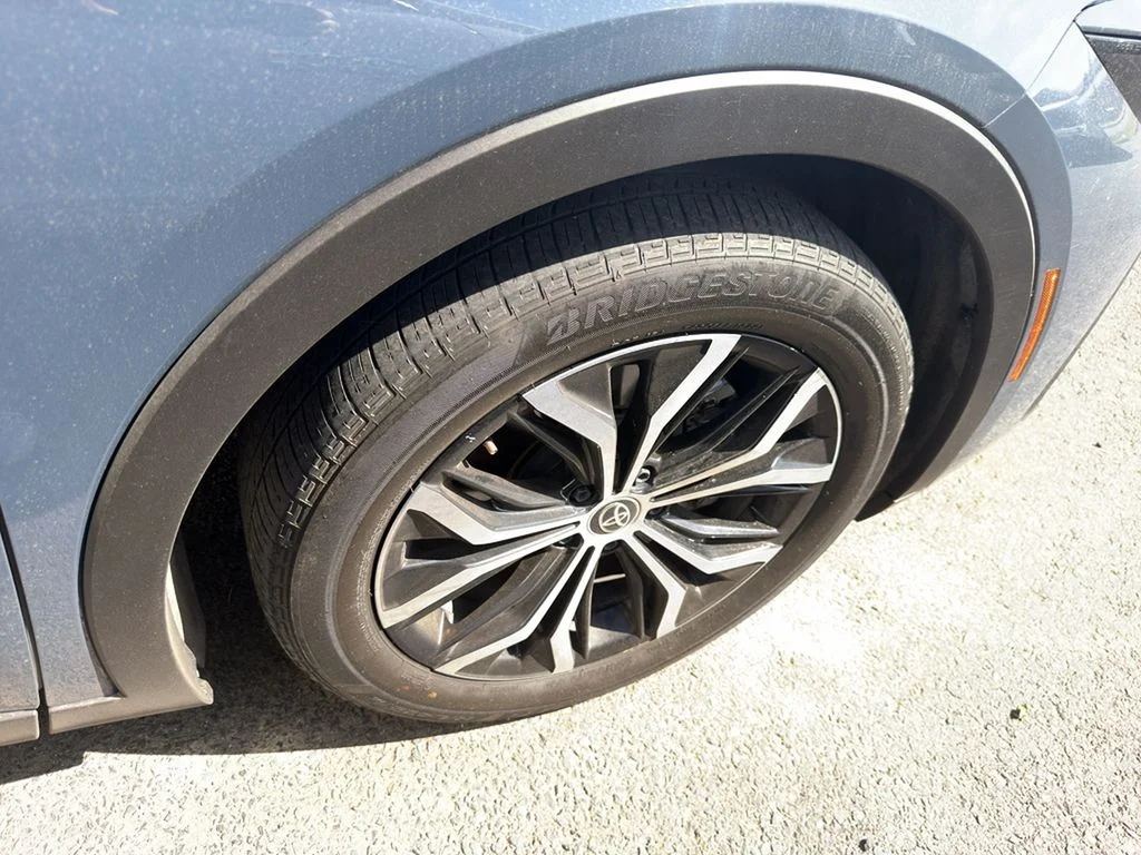 Used 2025 Storm Cloud Toyota XLE image 9