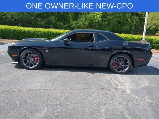 Used 2022 Black Dodge R/T Scat Pack image 2