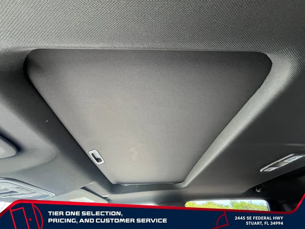 New 2026 Summit White GMC SLT image 34