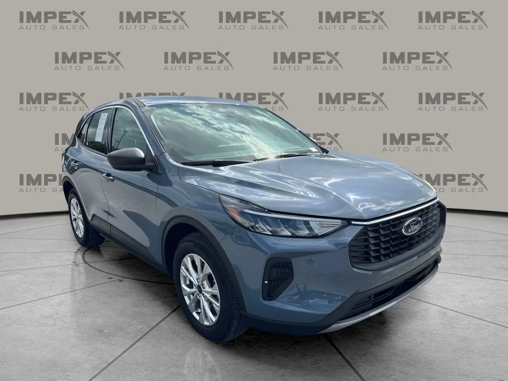 Used 2024 Blue Ford Active image 7