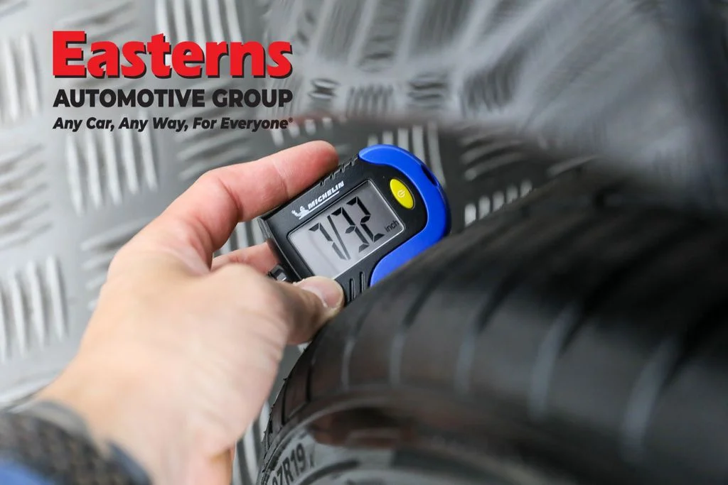 Used 2022 Black Nissan 2.5 SR image 26
