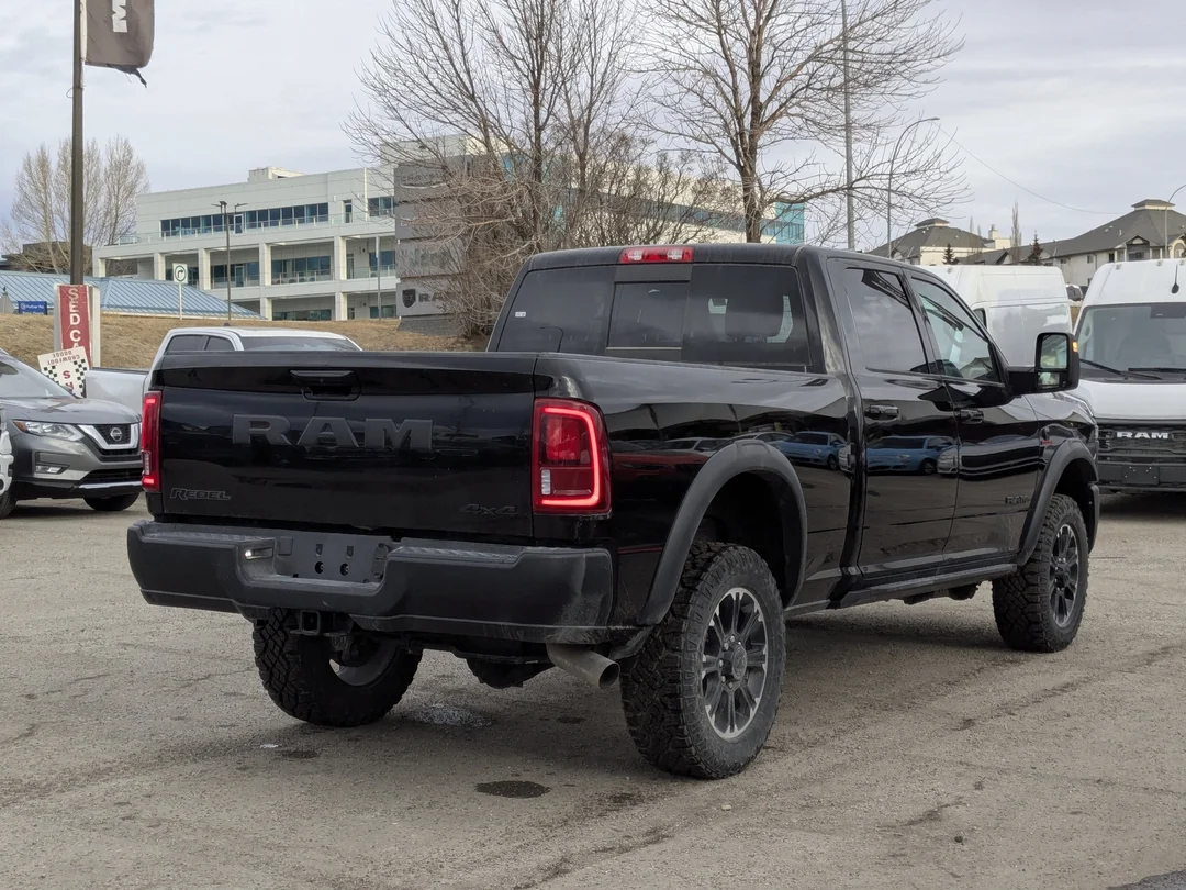 New 2026 Black RAM Rebel - - 4x4 - Cummins HO Diesel - Level 1 & Safety Grp - 5th Wheel Tow Grp & More! image 8