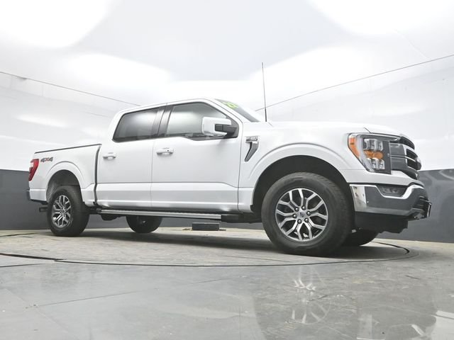 Used 2022 White Ford Lariat image 31