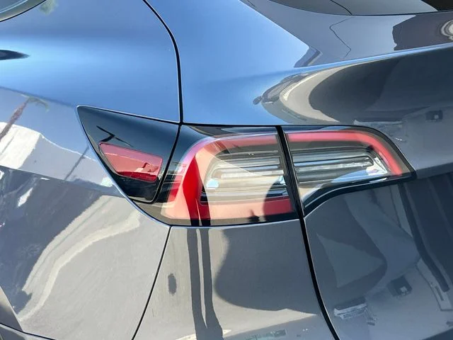 Used 2023 Midnight Silver Metallic Tesla Long Range image 20