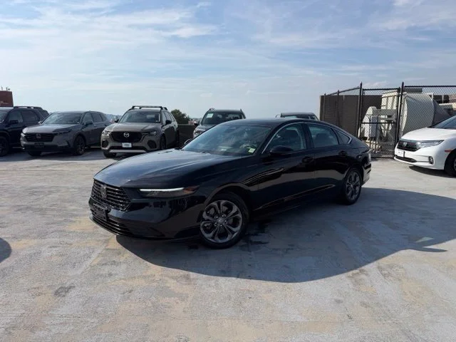 Used 2024 Gray Honda EX-L image 1