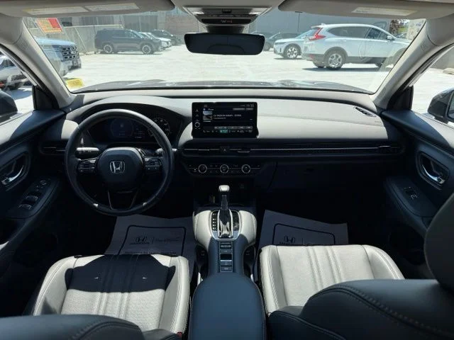 Used 2024 Gray Honda EX-L image 19