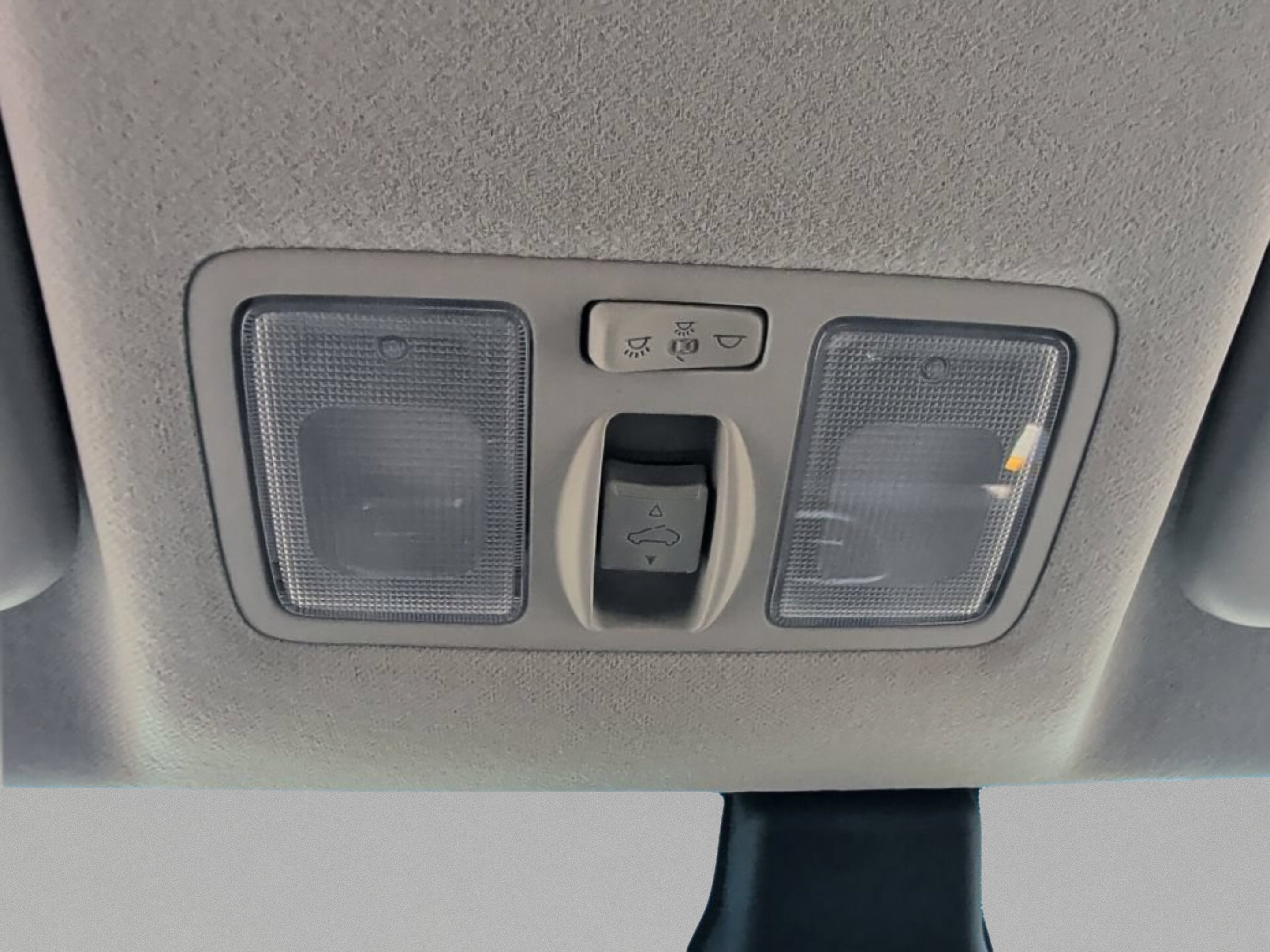 New 2026 Lunar White Hyundai SEL image 29