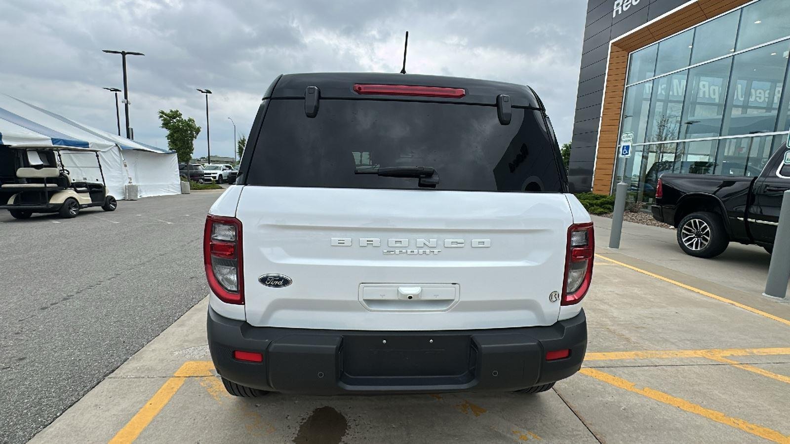 Used 2025 Oxford White Ford Outer Banks image 3