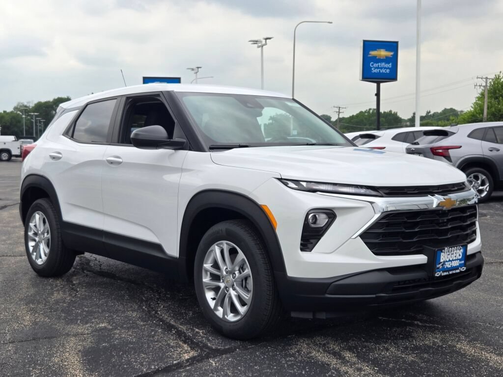 2026 Chevrolet Trailblazer LS - Photo 3