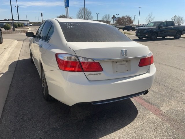 Used 2013 Honda Accord LX with VIN 1HGCR2F38DA042661 for sale in San Marcos, TX