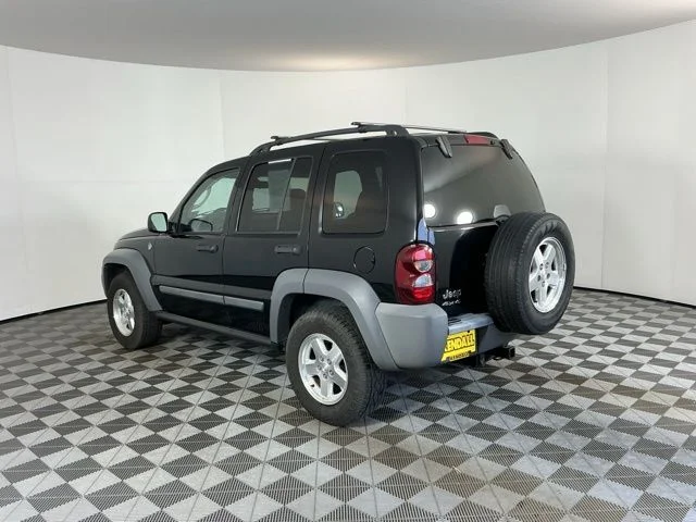 Used 2005 Black Jeep Sport image 7