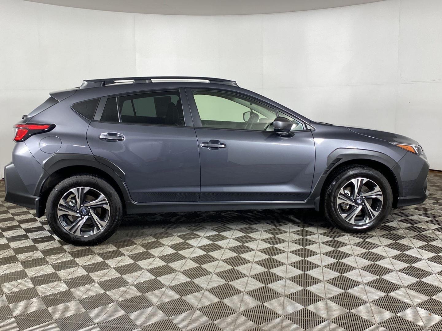 Used 2024 Gray Metallic Subaru Premium image 4