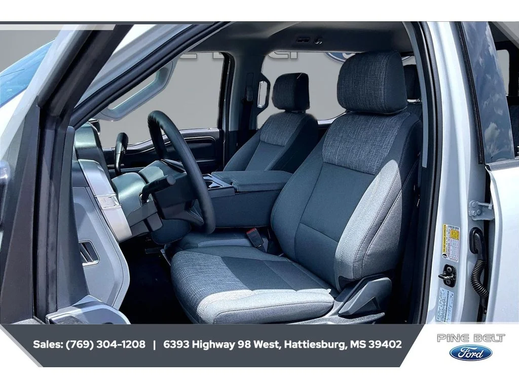 New 2026 Avalanche Ford F-250® XLT image 19