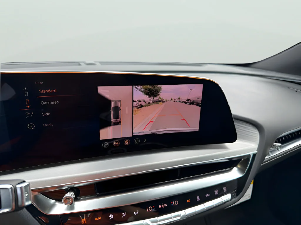 2027 Cadillac LYRIQ Luxury - Photo 26