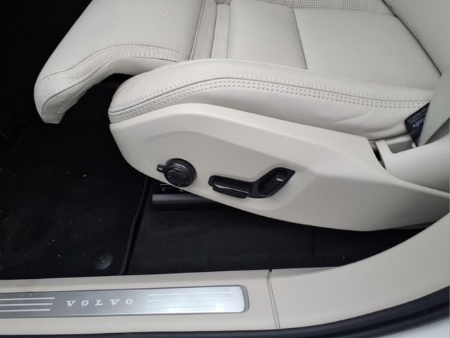 New 2026 Crystal White Volvo Ultra image 16