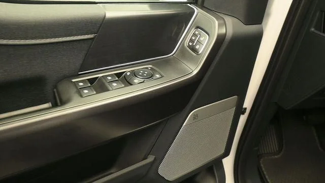 New 2026 Oxford White Ford Lariat® image 12