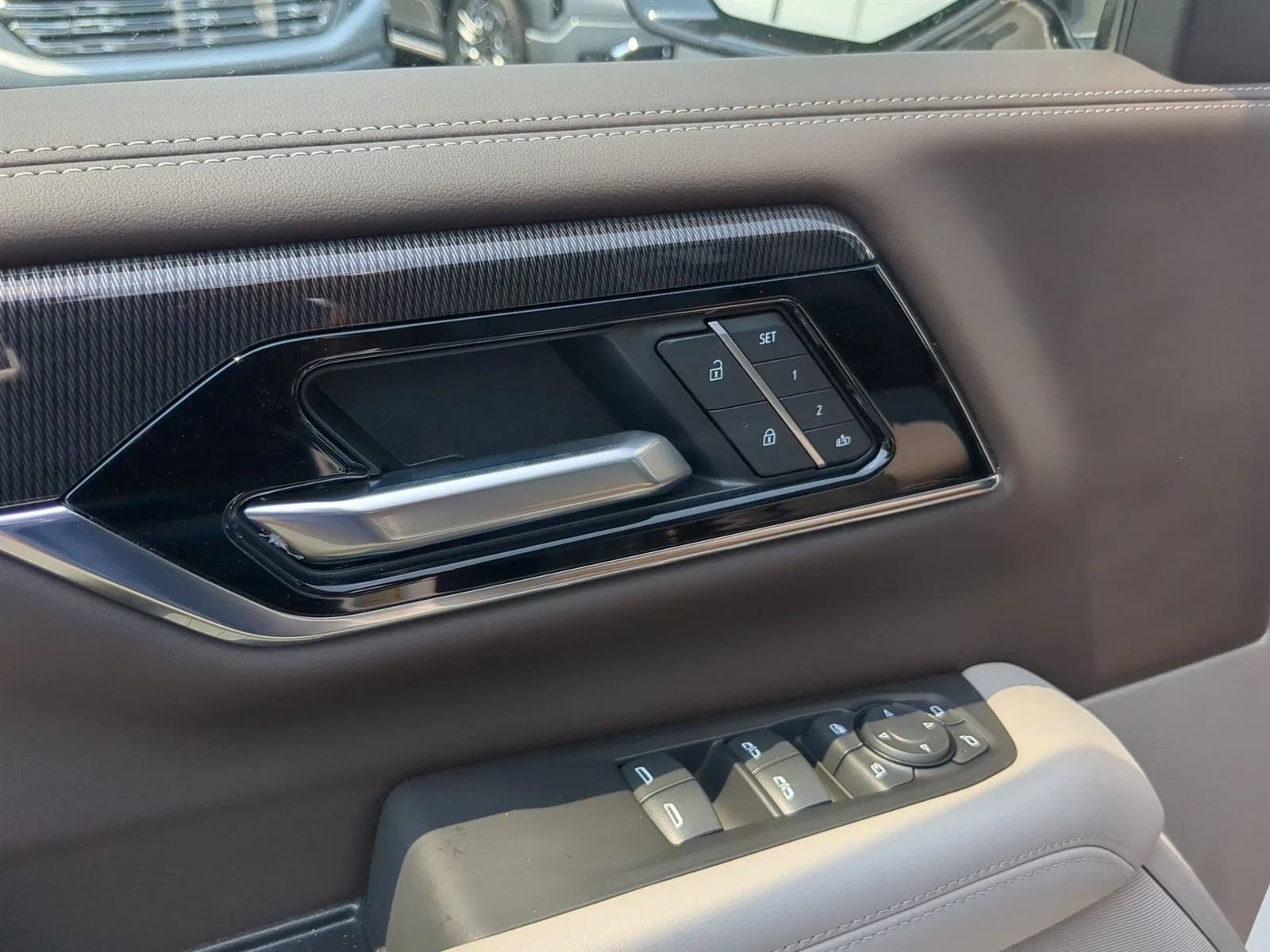 New 2026 Summit White GMC Elevation image 48