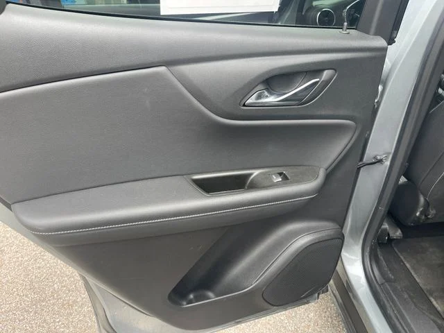 Used 2025 Gray Chevrolet LT image 26