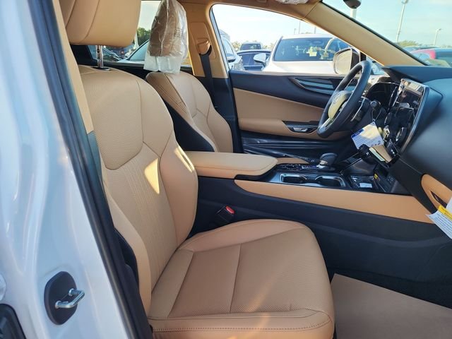 New 2026 Ultra White Lexus AWD image 25