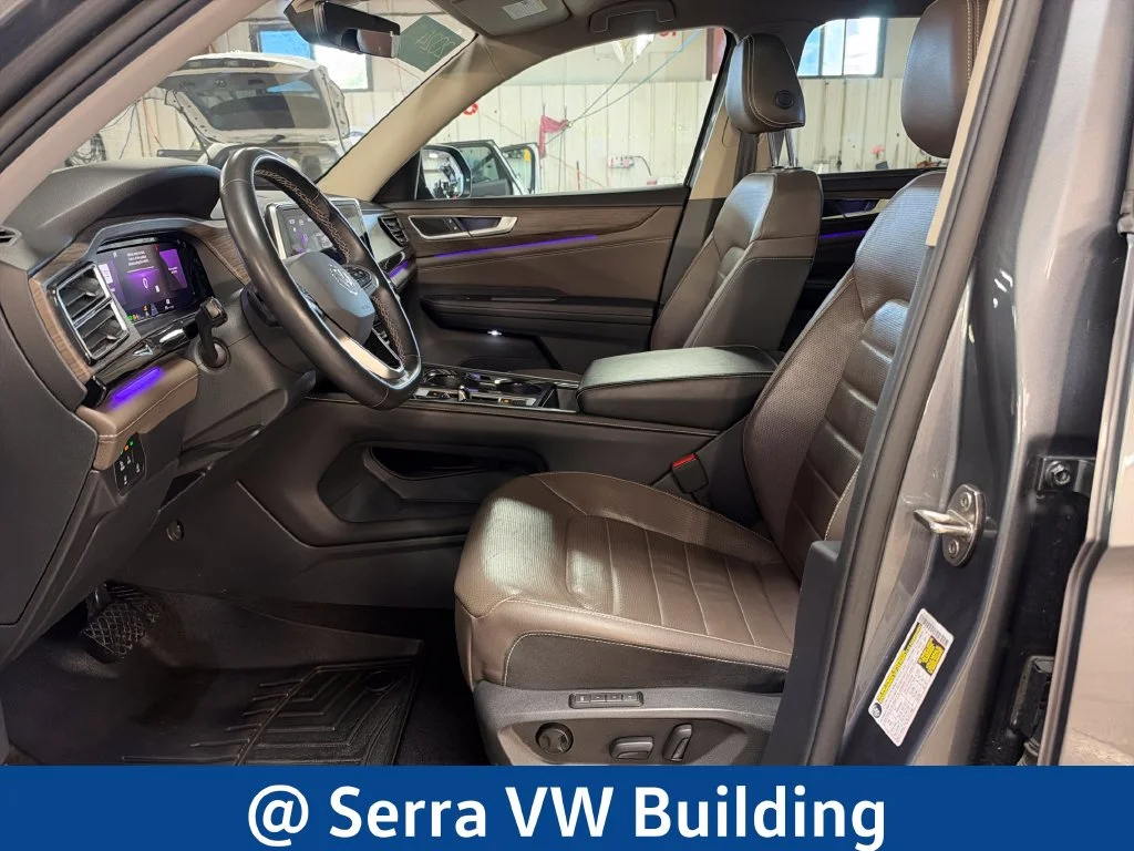Used 2024 Gray Volkswagen 2.0T SEL image 15