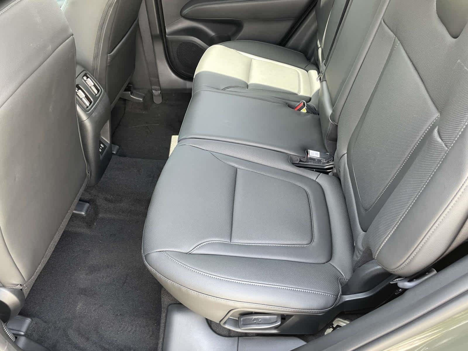 New 2026 Rockwood Green Hyundai SEL Plus image 17