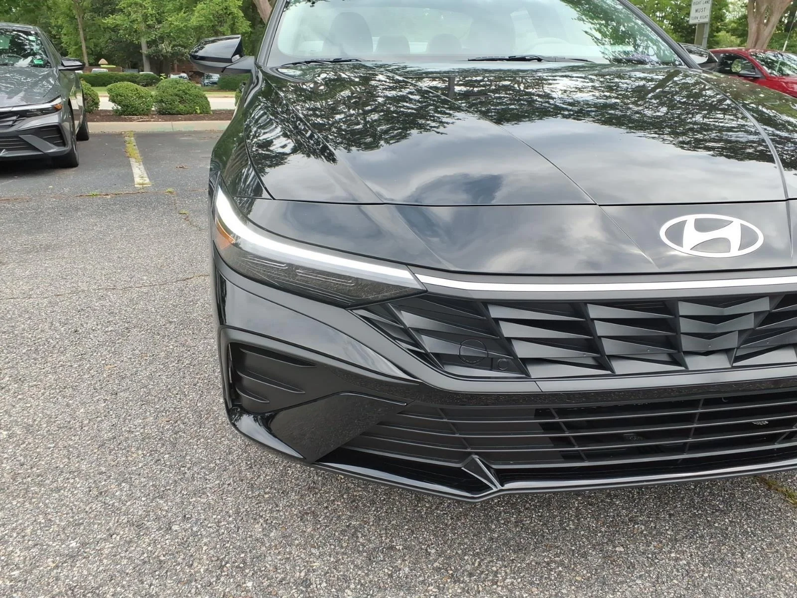 New 2026 Abyss Black Hyundai SEL Sport image 3