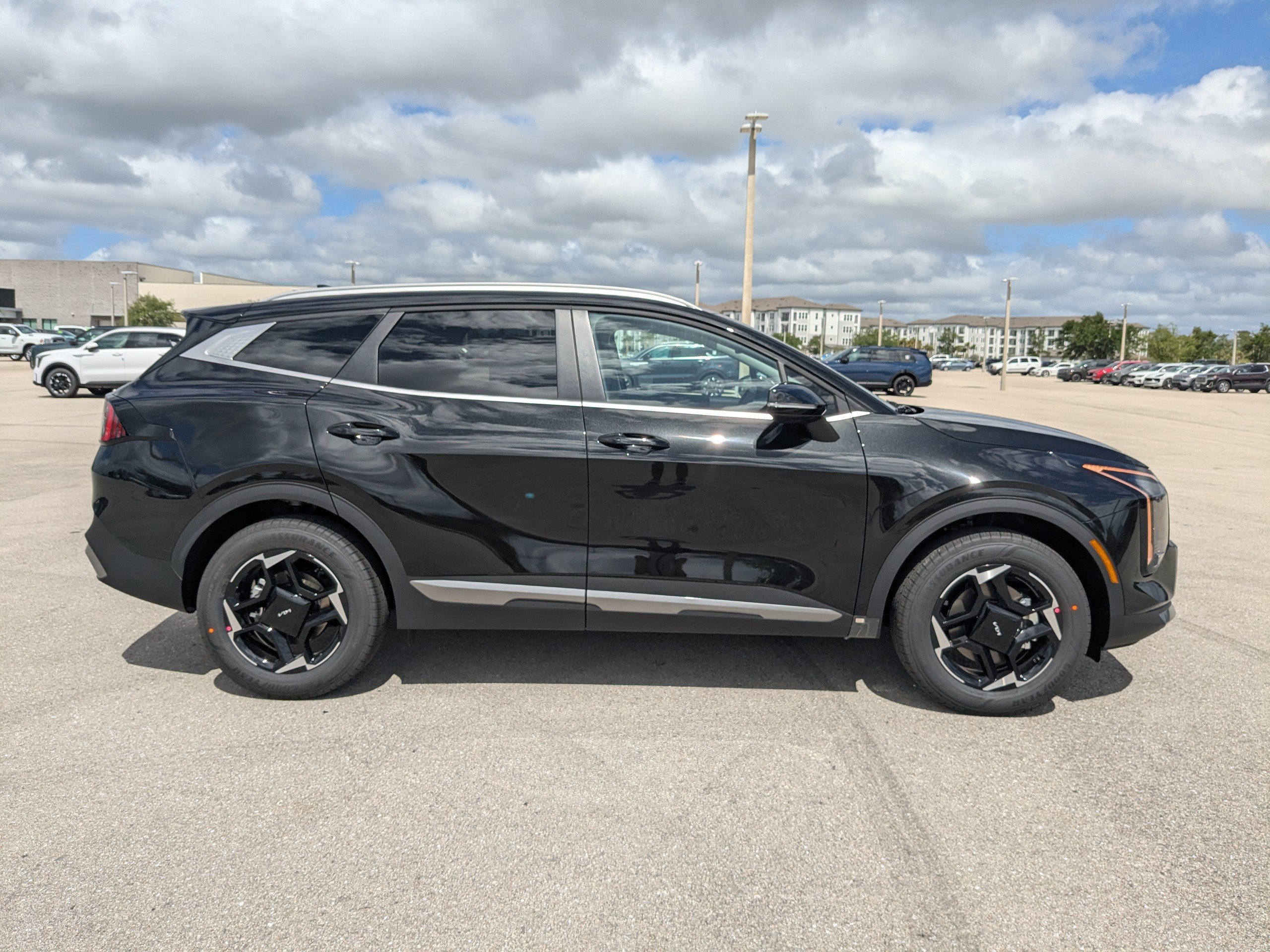 New 2026 Fusion Black Kia EX image 4