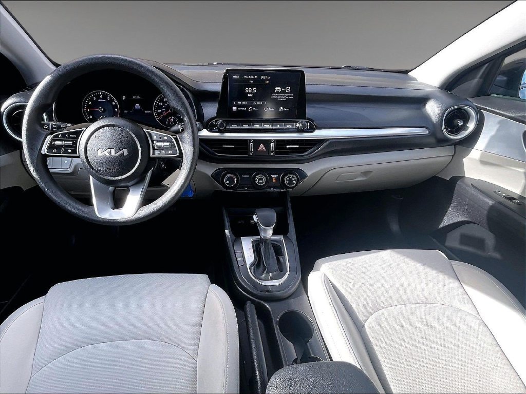 Used 2023 Gray Kia LXS image 21