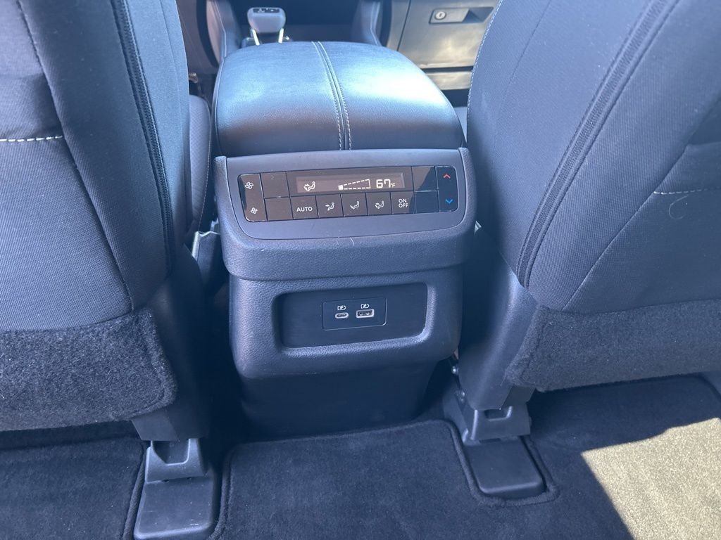 Used 2025 Gray Nissan SV image 19