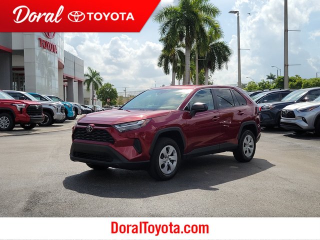 2024 Toyota RAV4 LE